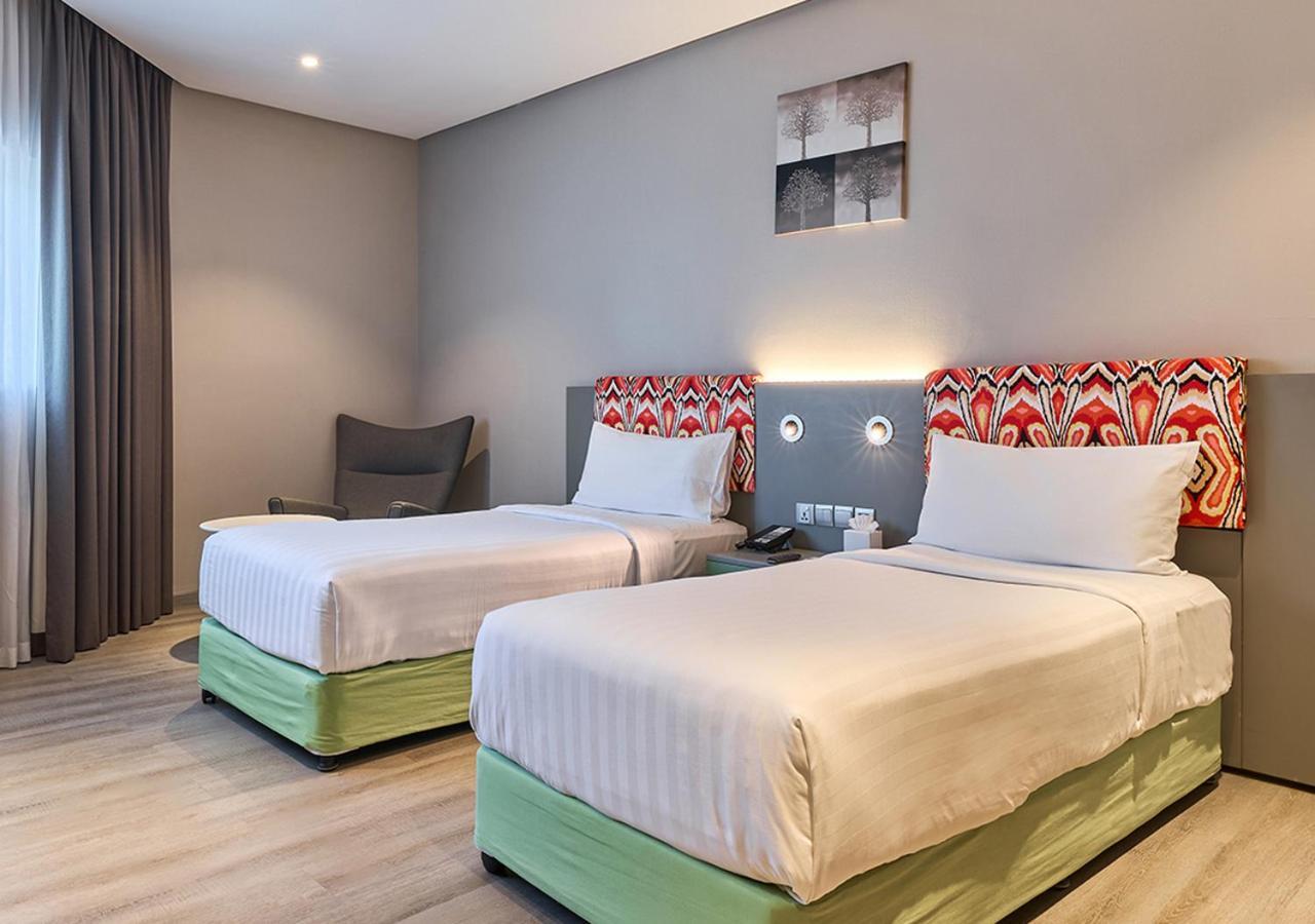 Ibis Styles Jumeira Hotel 3*